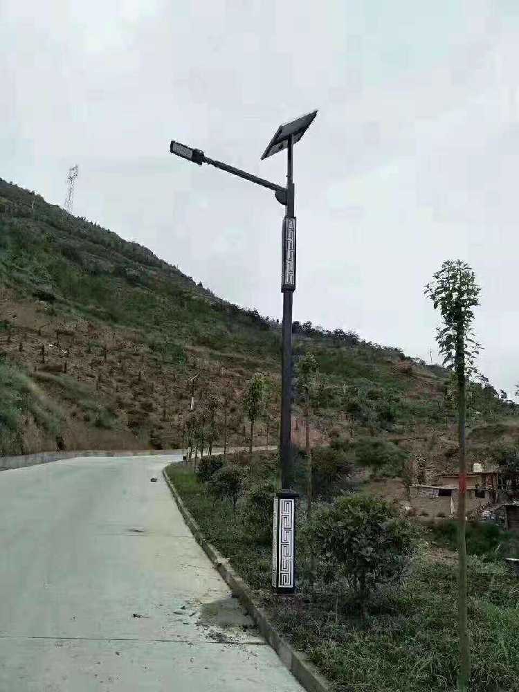 偃师区仿古太阳能路灯